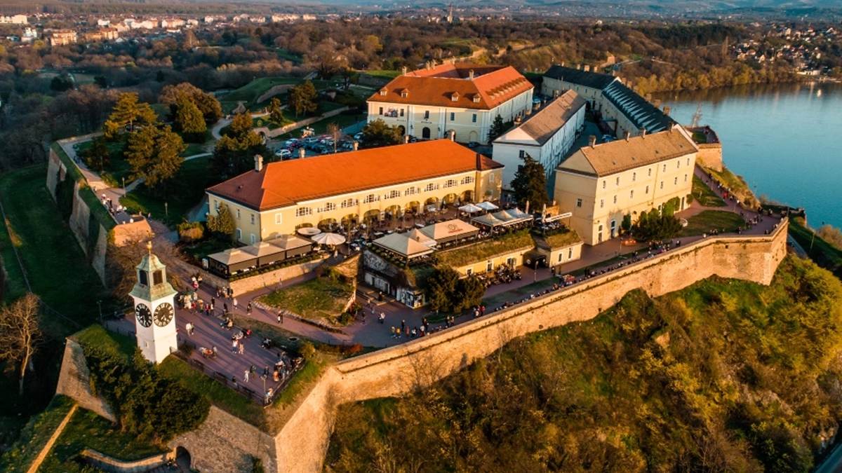 fesztivál trendek - exit